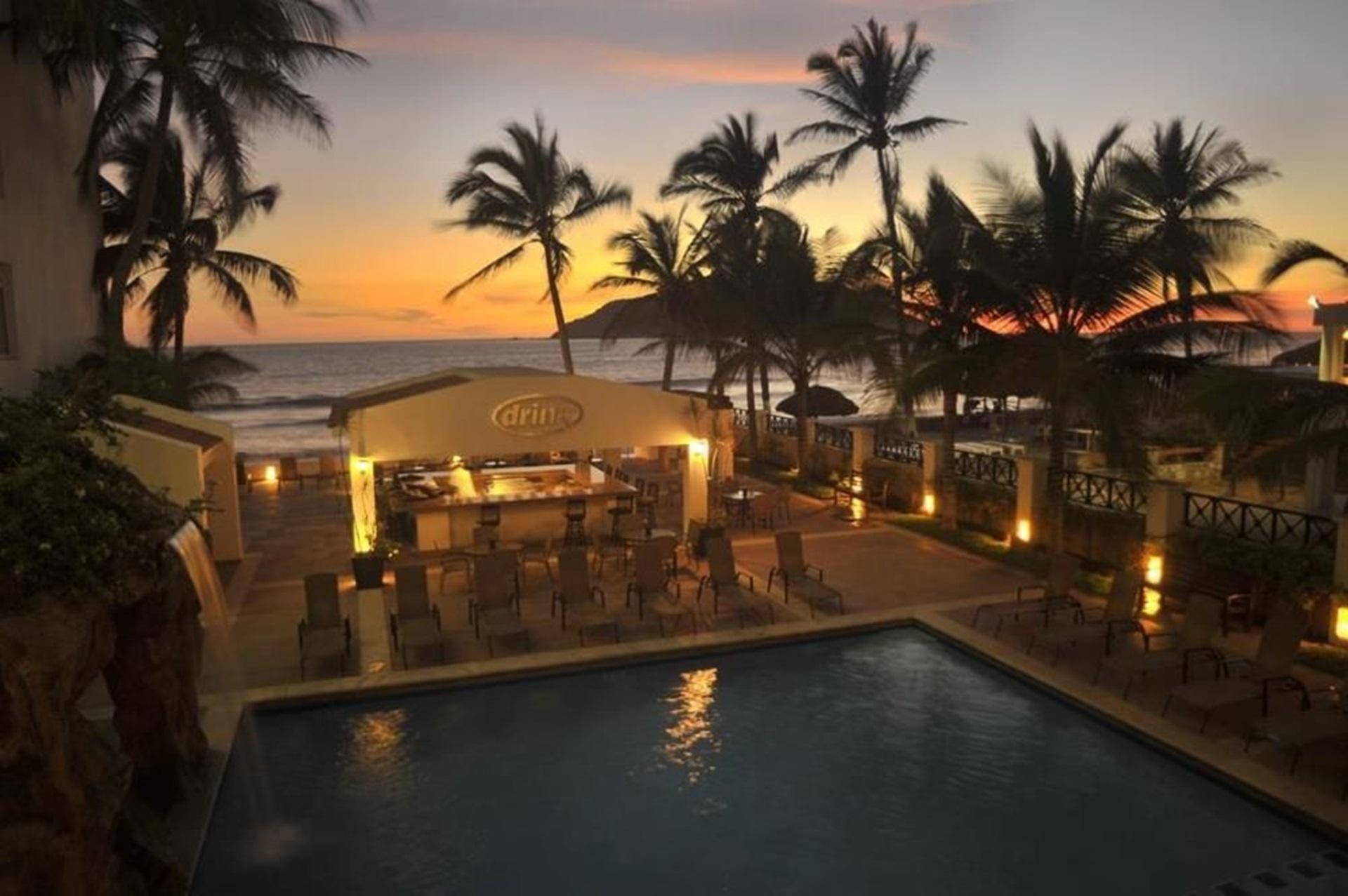 Best Western Hotel Posada Freeman Zona Dorada Mazatlán Extérieur photo